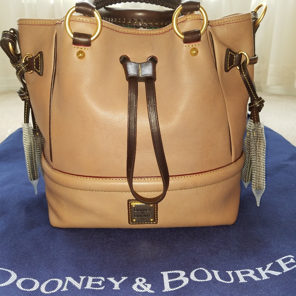 Dooney and Bourke Buckley Bag - Mushroom